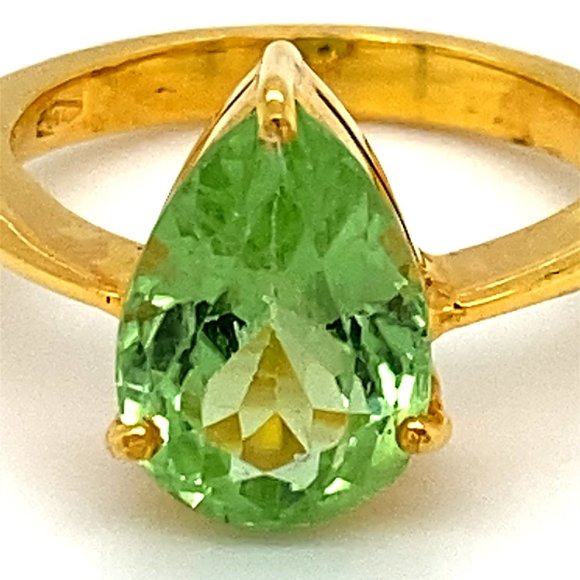 Peridot 3.05ct Solid 18K Yellow Gold Ring - Picture 5 of 6